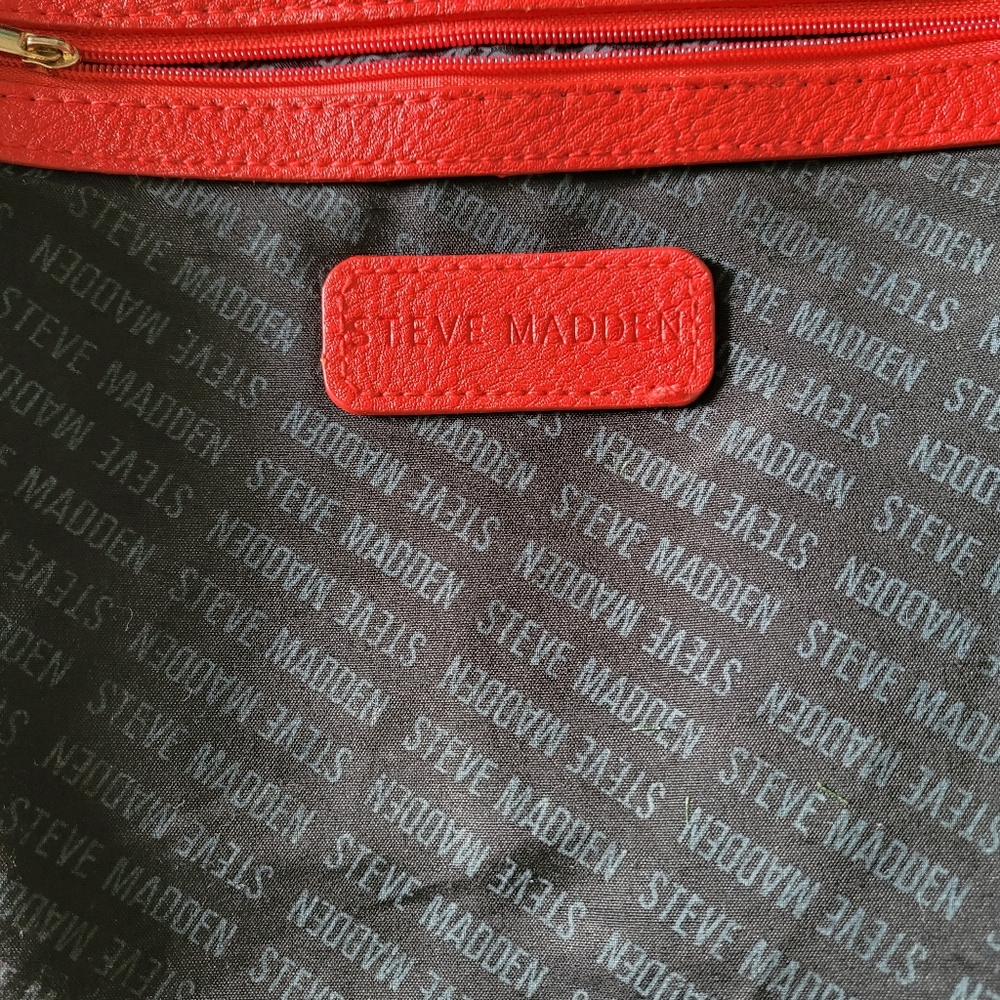 Red Steve Madden Crossbody Bag - Picture 11 of 11